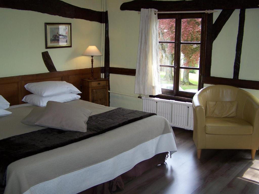 Auberge De L'Abbaye Le Bec-Hellouin Номер фото